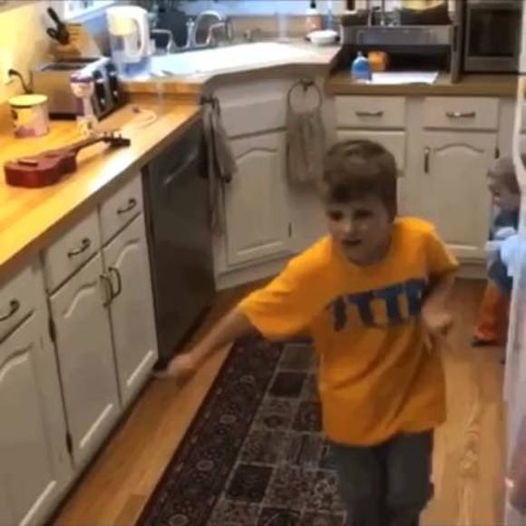 Meet your Posher, Jason - Picture 1 of 1